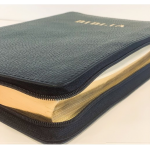Biblie foarte mare CO 083 PF cu concordanta - Biblie foarte mare, copertă piele și fermoar, margini aurii